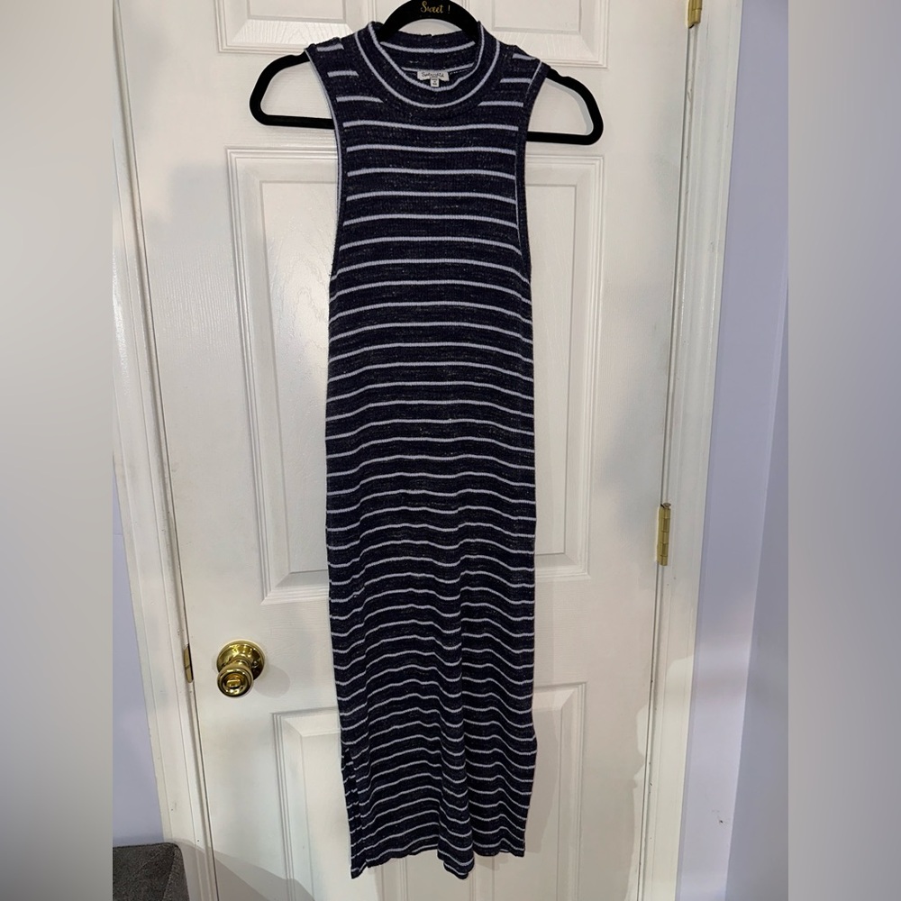 Splendid Navy and White Striped Maxi Dress (LARGE)